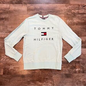 Tommy Hilfiger Men’s Logo Crewneck Light Blue Sweatshirt Size Medium